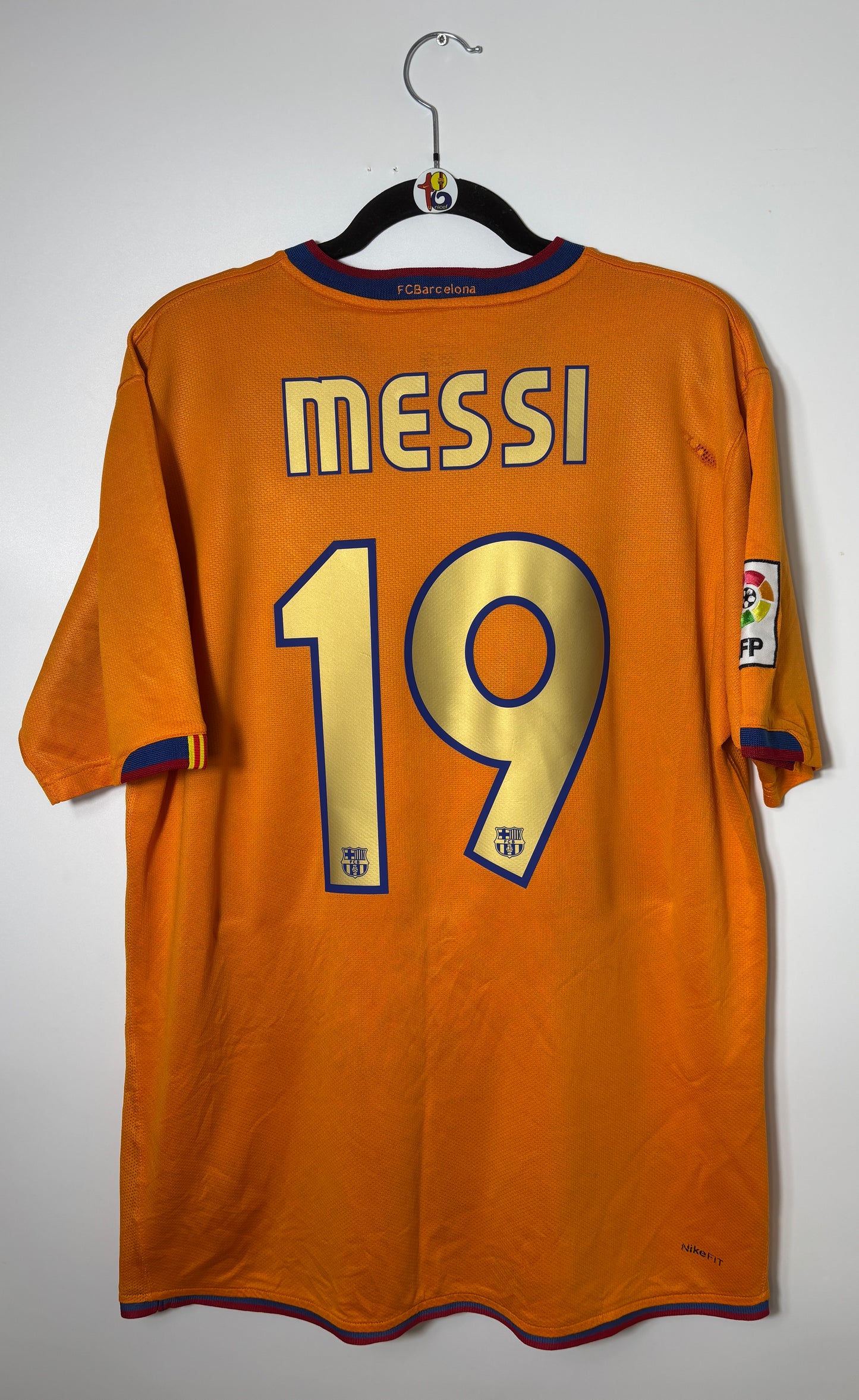2006/07 FC Barcelona Jersey Messi #19 - (L)