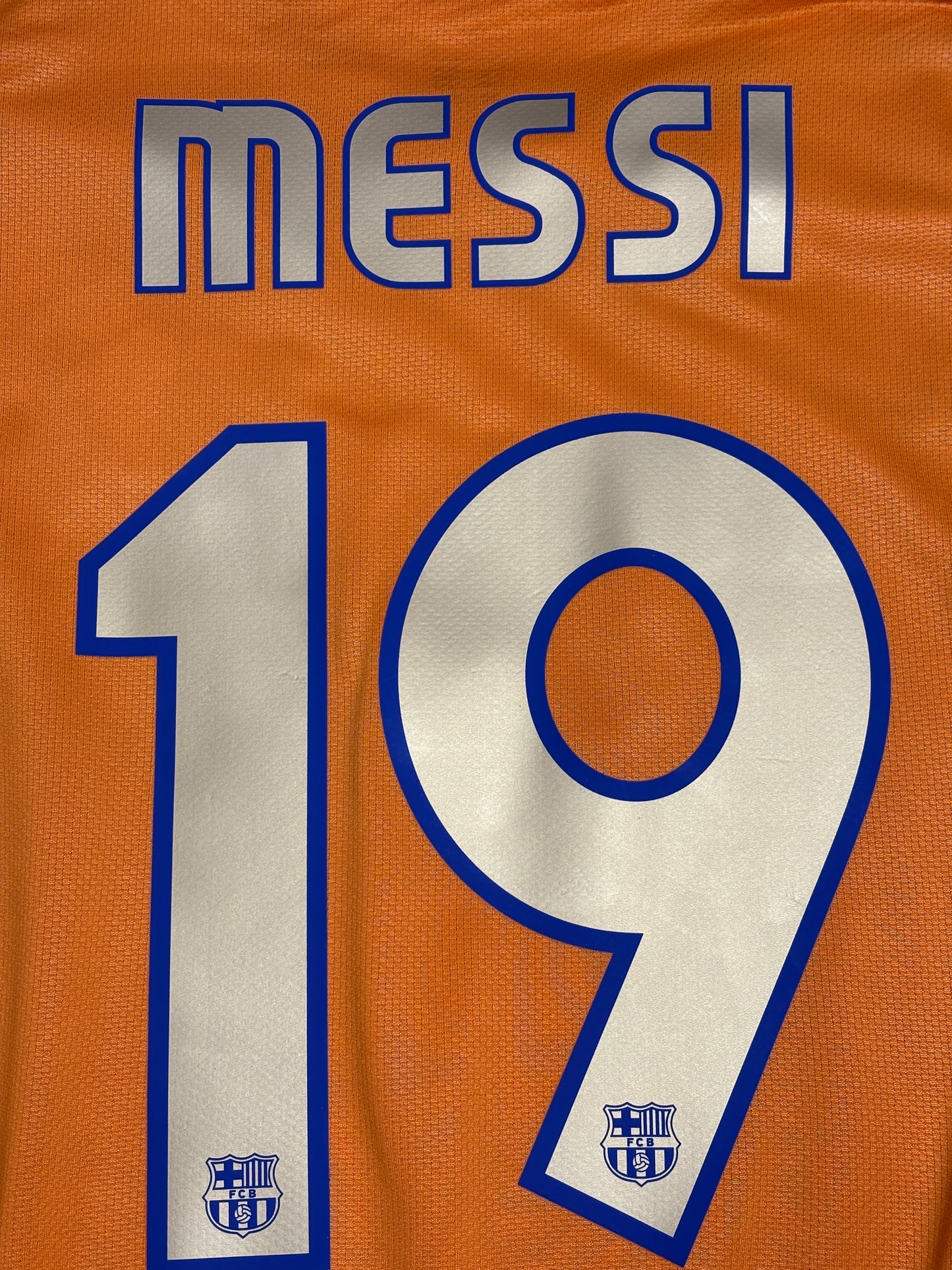 2006/07 FC Barcelona Jersey Messi #19 - (L)