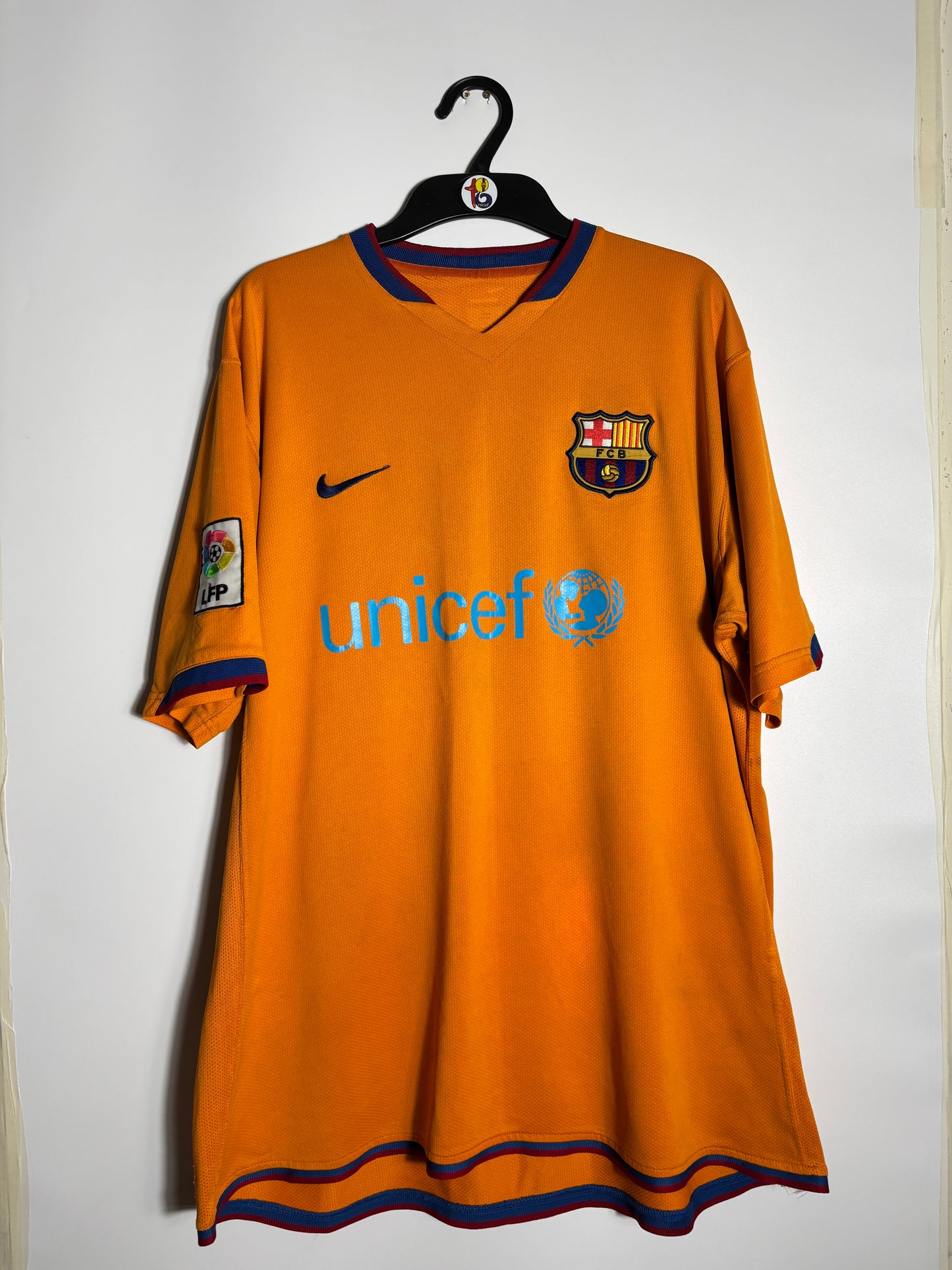 FC Barcelona 2006/07 Jersey Messi #19 - (XL)