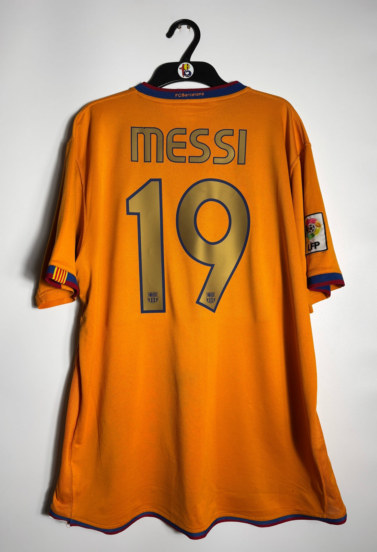 FC Barcelona 2006/07 Jersey Messi #19 - (XL)