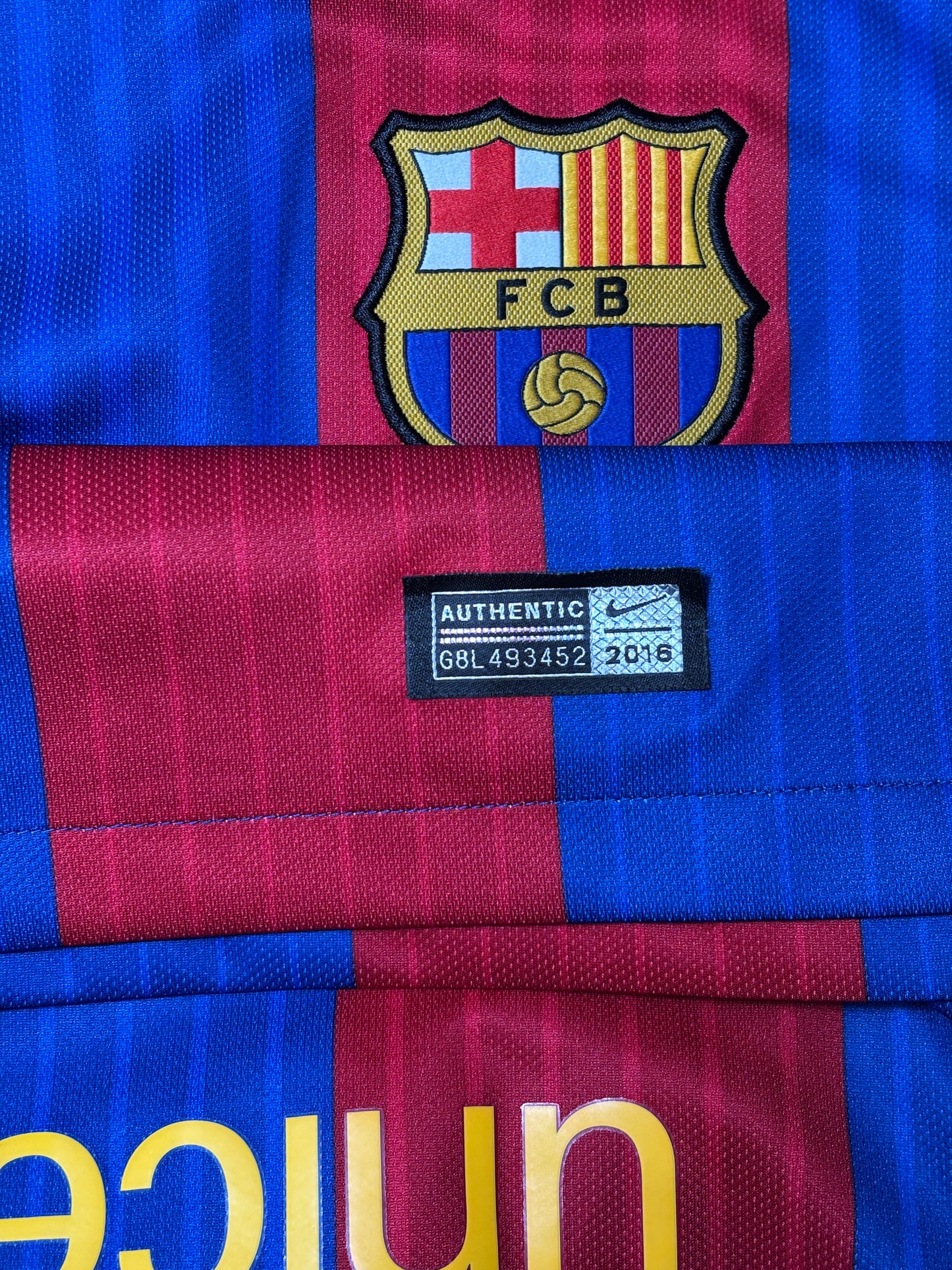 FC Barcelona 2016/17 Jersey Neymar Jr #11 (XL)