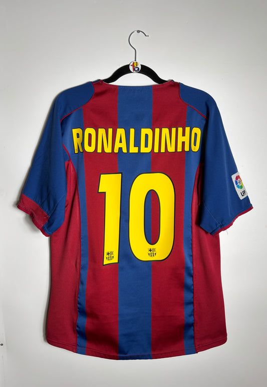 2004/05 FC Barcelona Jersey Ronaldinho #10 (M)