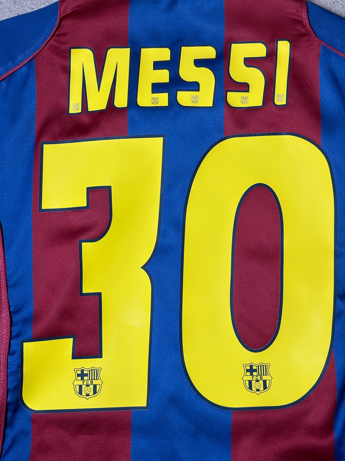 2004/05 FC Barcelona Jersey Messi #30 (S)