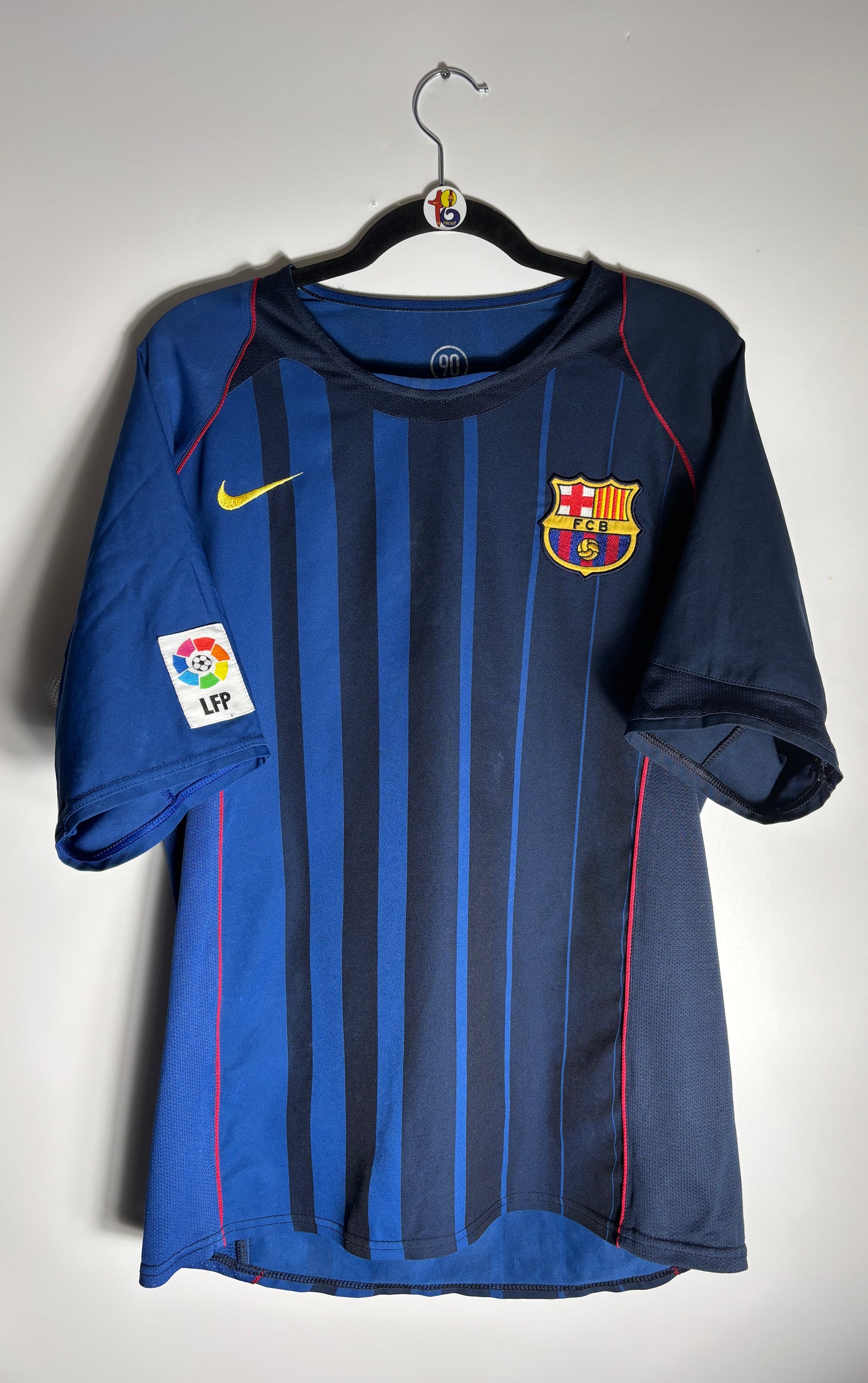 2004/05 FC Barcelona Jersey Ronaldinho #10 (M)