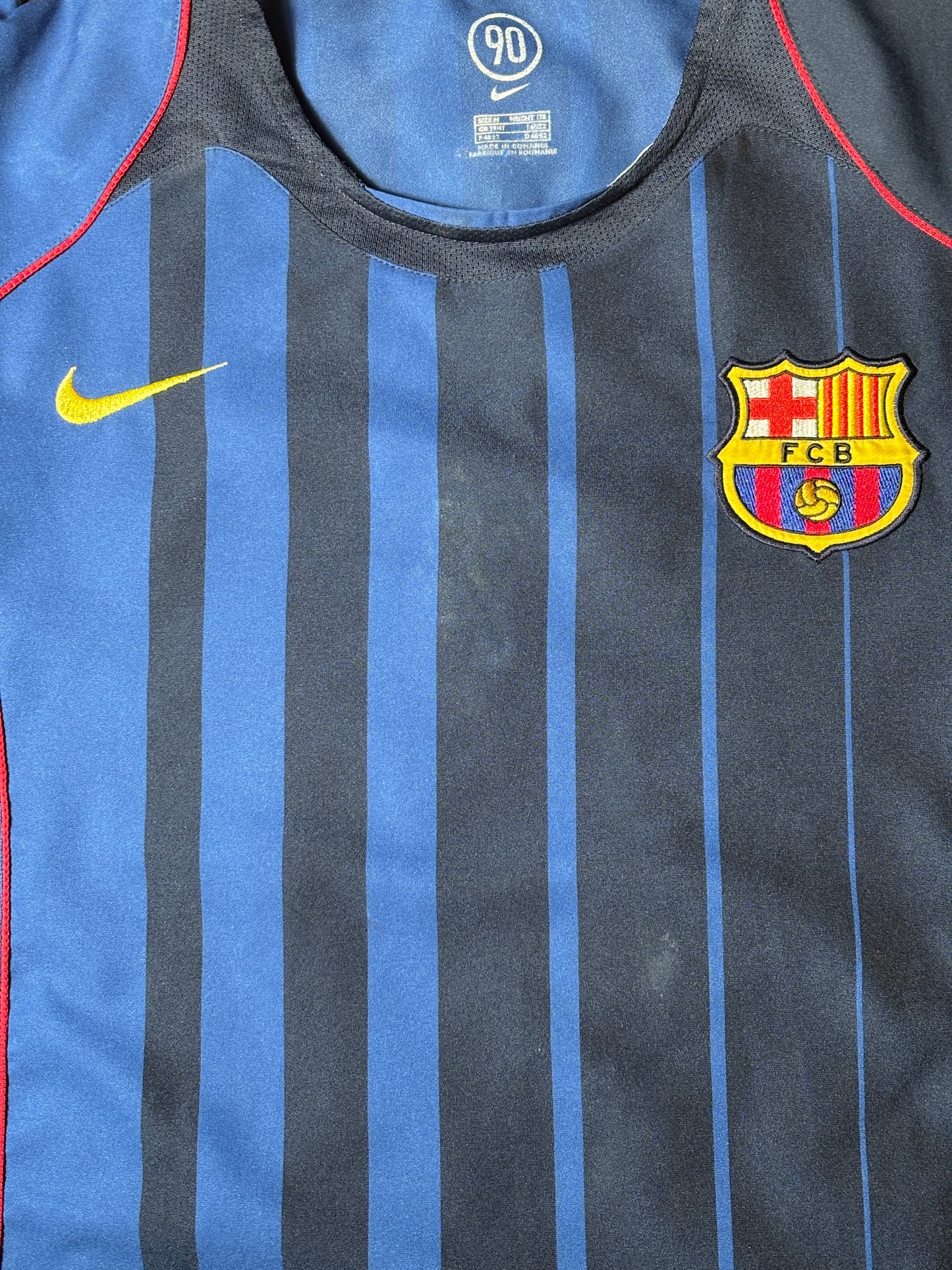 2004/05 FC Barcelona Jersey Ronaldinho #10 (M)