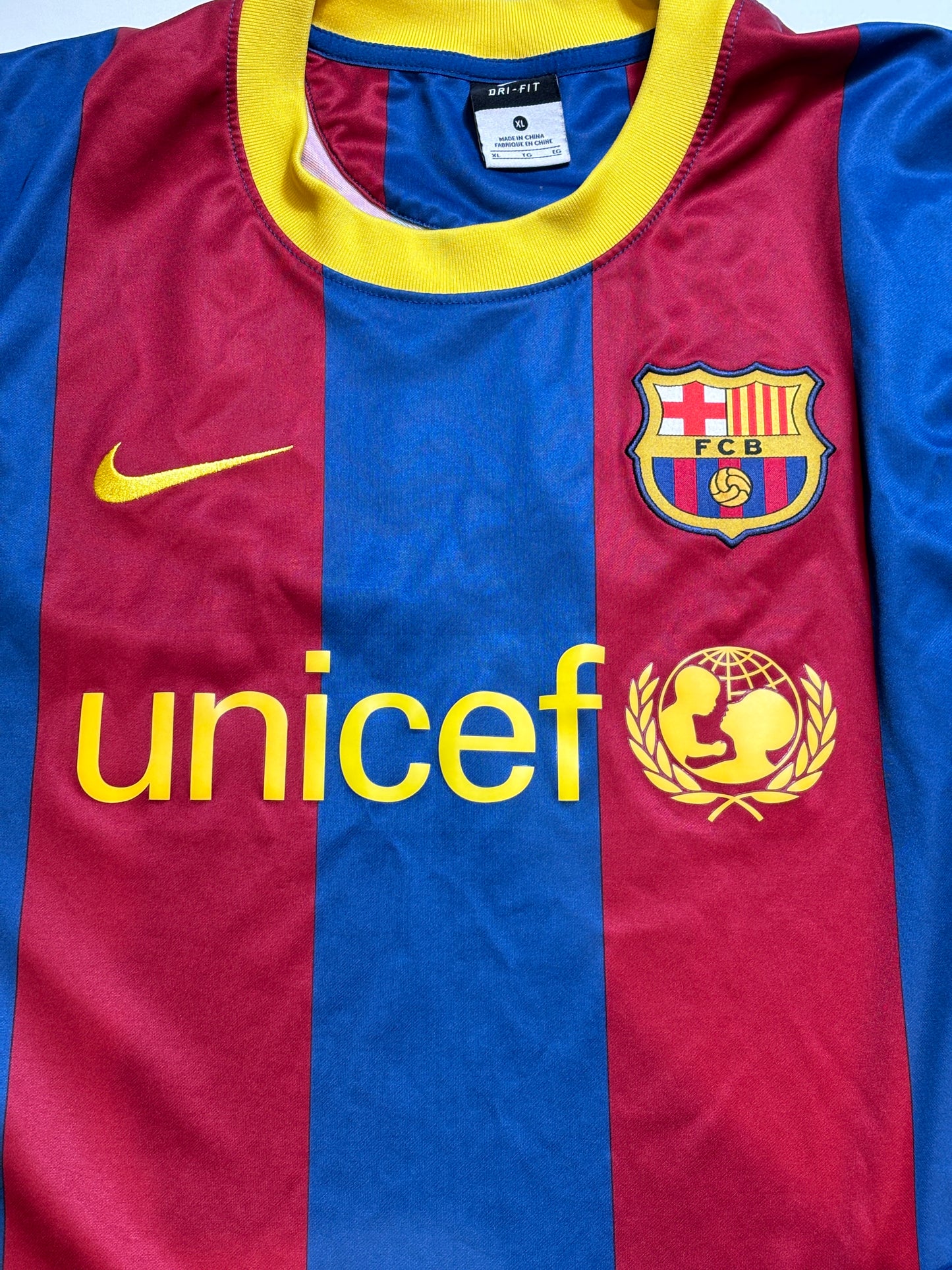 2010/11 FC Barcelona Jersey Messi #10 - (XL)